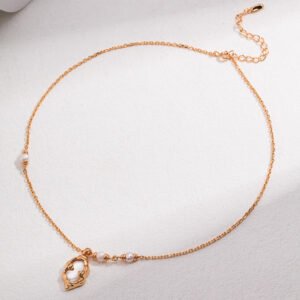 Nacre Glow Necklace