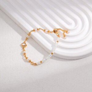 Pearl Embrace Bracelet