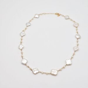 Clover Pearl Necklace